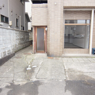 テナント入口