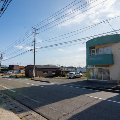 テナント前面道路