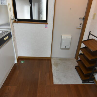 キッチン、玄関
