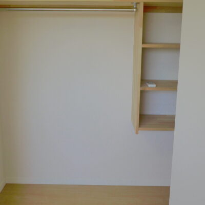 洋室6帖収納(別室同タイプの画像です) 洋室6帖収納(別室同タイプの画像です)