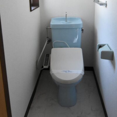 トイレ（温水洗浄便座）