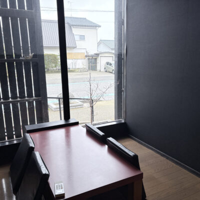 店舗内部(小上がり) 店舗内部(小上がり)