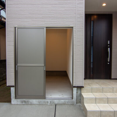 外部物置収 外部物置収